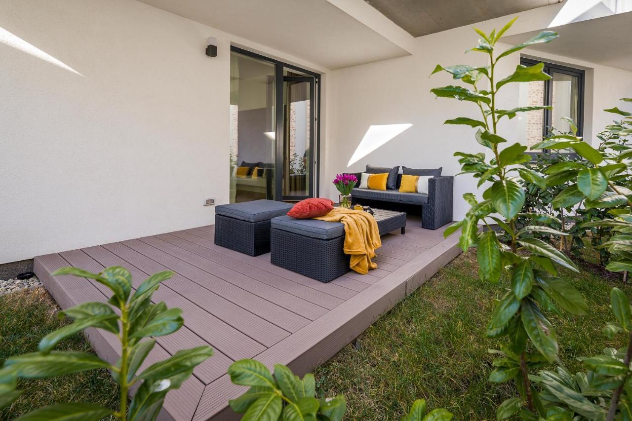 Bucharest Luxury Apartments Экстерьер фото